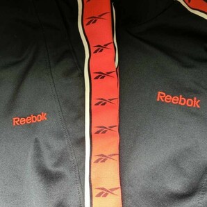 T【Y3-50】【60サイズ】▲Reebok リーボック/ジャージ 上下セット/Mサイズ/メンズ/長袖/※ほつれ・使用感有りの画像9