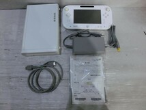 T【F4-16】【80サイズ】▲ニンテンドー Wii U べーシックセット 8GB/ゲーム機/本体セット/通電可/ジャンク扱い/※汚れ有_画像3