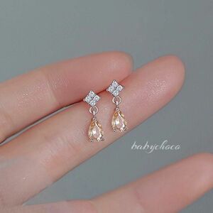 ピアス　オレンジ涙ピアス　