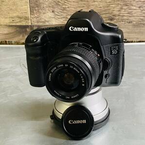 Canon キャノン EOS 5D 中古品レンズ付きの画像1