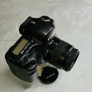 Canon キャノン EOS 5D 中古品レンズ付きの画像5