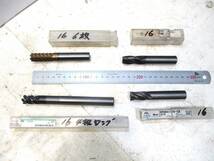 格安出品!! 超硬エンドミル ロング含む 80本くらい1山 (OSG,日立,五十嵐工具) ～16φ 2/4/6枚刃 工作機械(フライス盤) タップ ドリル K9_画像9