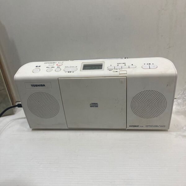 ジャンク CDラジオ TOSHIBA ホワイト
