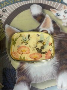 猫のダヤン花と妖精ピルケース小物入れ鏡