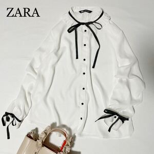 ZARA 良品　大人可愛い　襟プリーツ　リボン付き　プルオーバーホワイトブラウス　サイズM ザラ♪