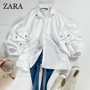 ZARA 大人可愛い ビジュー付き お袖ふんわり ホワイト プルオーバーシャツ ブラウス サイズM ザラ♪の画像1