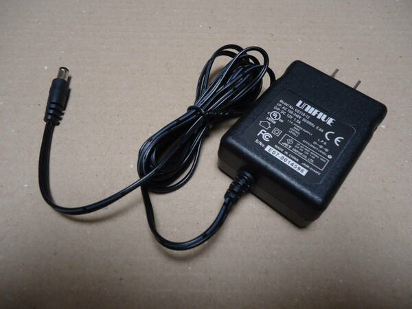 UNIFIVE US318-12 DC12V1.5A