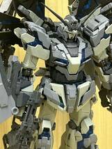 プラモデル　HG 1/144 ユニコーンガンダム　塗装完成品_画像3