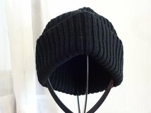 ≦ 韓国製 ≧ 黒色帽子　男女兼用　編み込みニット帽　サイズ５７cm〜５９cm　キャップ　帽子　_画像3