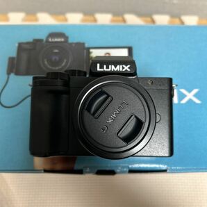 展示品 パナソニック Panasonic LUMIX G100 VLOGミラーレス一眼カメラ Vキット（トライポッドグリップ付） DC-G100V-K J [ズームレンズ]の画像2