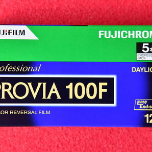 フジフィルム ＰＲＯＶＩＡ プロビア100Ｆ（120サイズ）5本パック 専用冷蔵庫保管の画像1