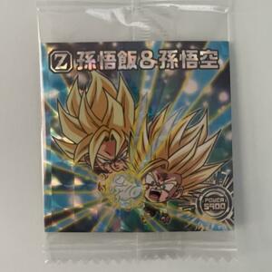  【新品未開封】【同梱可能】ドラゴンボール 超戦士シールウエハース超 天下一の伝説 9-28 GR 孫悟飯＆孫悟空