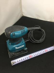 【中古品】makita(マキタ) 防じんミニサンダ BO4555 /ITG2547DLQB6