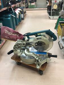 【引取限定】【中古品】makita 7型スライドマルノコ LS0711　/IT2X7YCOGYUM