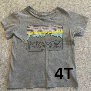 パタゴニア　キッズTシャツ　4T 