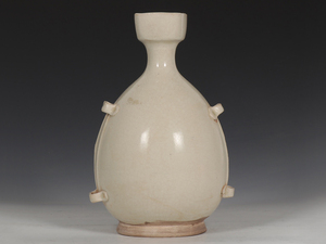  ▽鴻▽唐・古陶磁器・ケイ窯白瓷穿戴瓶・箱付 時代物 中国古美術 骨董品