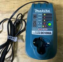 動作確認済 マキタ makita DC10WA 充電器 7.2-10.8バッテリー _画像1