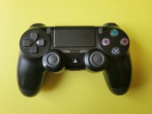 PS4 純正ワイヤレスコントローラー（DUALSHOCK4）CUH-ZCT2J 動作確認済み