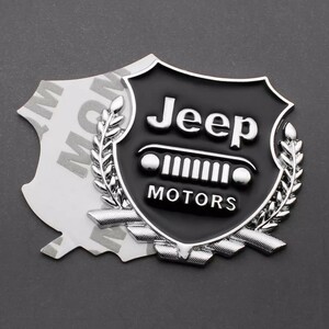 Jeep メタルエンブレム 【シルバー】クライスラー・ジープ ラングラー アンリミテッド グランドチェロキー コンパス レネゲード