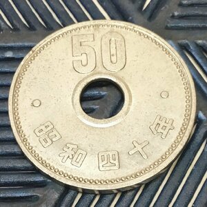 【中古品/インボイス登録店/CH】旧50円硬貨 菊 1枚セット 五十円 記念硬貨　穴あき　RS0405/00005