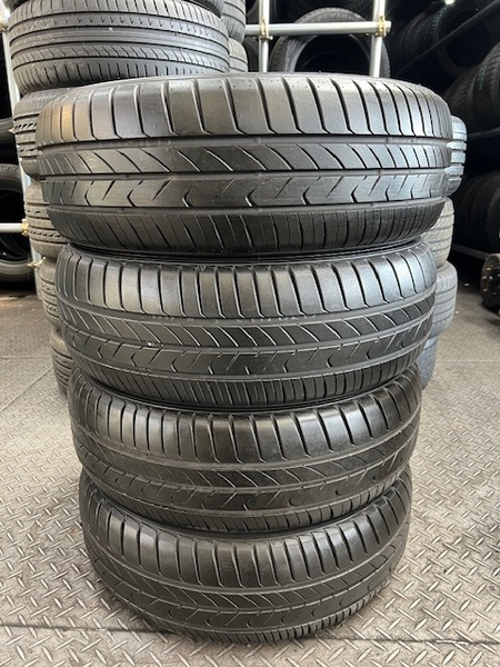 215/60R17 TOYO TRAMPATH MPZ　2023年製　4本　28,000円　京都から