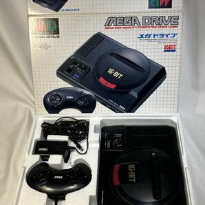 SEGA MEGA DRIVE HAA-2500【通電確認済み】セガ メガドライブ 16BIT ゲーム機本体・電源アダプター・AVケーブル・コントローラー・外箱付きの画像1