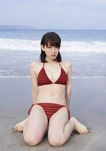 ■吉岡里帆　A4　美品　Poster　防水シート付き　まとめ可　3-7