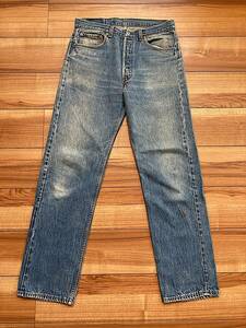 W33 80cm 90's USA製 Levi's リーバイス 501 デニム ジーンズ アメリカ製 古着 アメカジ レギュラー ヴィンテージ ヒゲ 90年代 古着男子