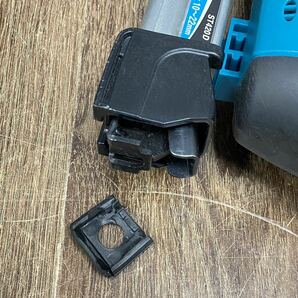 動作品■makita マキタ 充電式タッカ 14.4V 電動工具 コードレス 4mm×10〜22mm タッカー ST420D 中古品■兵庫県姫路市発 E3の画像9