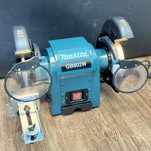 美品■2021年製 マキタ 卓上グラインダ 150mm makita GB602W ライト/シールド搭載 刃物 研磨 研ぎ バリ取り 中古品■兵庫県姫路市発 R3