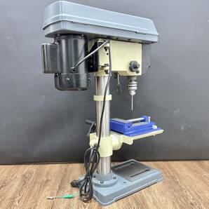 ○美品 イリイ 卓上ボール盤 卓上ドリル 13mm 穴あけ 電動工具 DRILL PRESS T307 100V 50/60Hz ベタバイス付き 中古品■兵庫県姫路市発の画像6