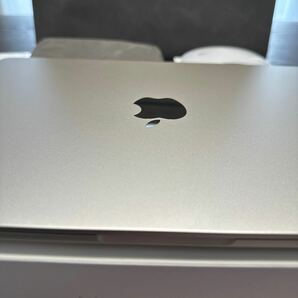 Apple MacBookAir M2 16Gメモリ512GSSD スターライトの画像3