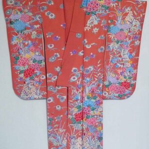 【KIRUKIRU】京紅型 振袖 着物 正絹 ピンク地 四季の花咲く風景柄 和装 着付け 呉服 古布 材料 リメイク 生地の画像2