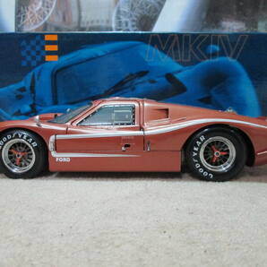 1/18 「FORD GT40 MarkⅣ」 ！！ 「A LEGENDRY AMERICAN CLASSIC by exoto」！！の画像3