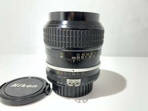 ニコン Nikon Ai NIKKOR 105mm F2.5 レンズ (653)