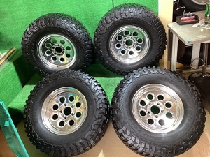 メーカー不明 17x8.0JJ +0 5H PCD135 BFグッドリッチ マッドテレーン KM3 35×12.5R17 20年製 夏タイヤ・アルミホイール 4本セット 風 EM