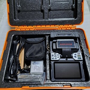 最安値　fusion splicer　融着接続機　光ファイバー　X-600　光ファイバ溶接スプライシングマシン　光ファイバ　融着接続機融着接続機　