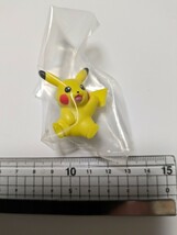 ポケモン　パルデア　ガチャ　ピカチュウ_画像2