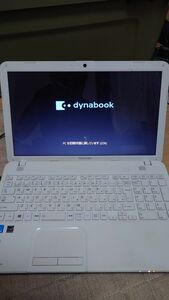 dynabookノートパソコン　t452/33HW