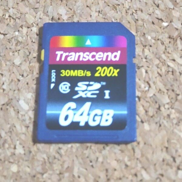 値下げしました　Transcend SDXCカード 64GB Class10 TS64GSDXC10