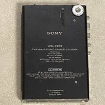 【FZ240855】 SONY カセットウォークマン WM-F203 ソニー WALKMAN ラジオ_画像6