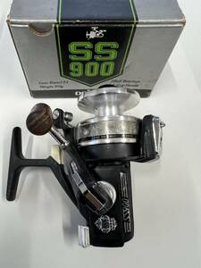 ダイワ　スピニングリール SS-900