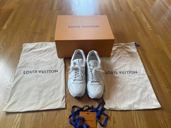 LOUIS VUITTON ルイヴィトンランアウェイ スニーカー