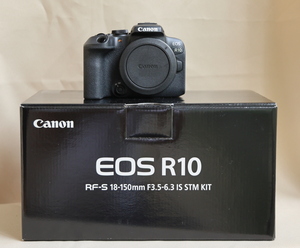 Canon R10 カメラ本体のみ