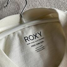 ROXY Tシャツ 半袖 バックプリントTシャツ カットソー レディースフリーサイズ　美品　白　ロキシー　ホワイト 大人可愛い　ロゴ_画像7