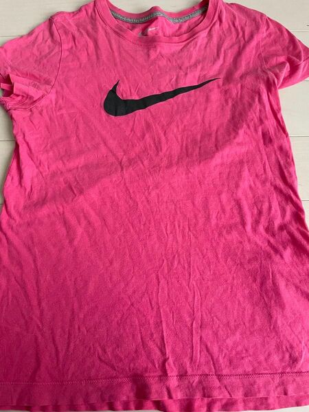 Tシャツ 半袖 半袖カットソー シャツ NIKE ナイキ ピンク 半そで トップス 