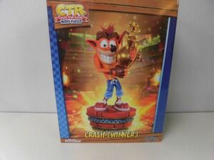 Crash Team Racing Nitro Fueled Winner 中身は未開封　クラッシュ・バンディクーレーシング ブッとびニトロ ウィナー 輸入