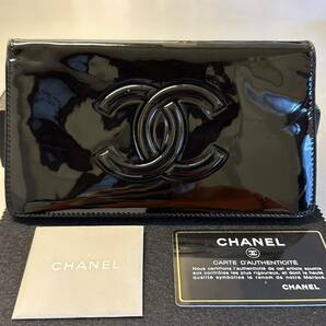 シャネル CHANEL 財布　二つ折り　長財布　デカココ　レディース