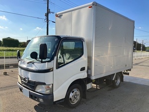 2008DutroアルミVan　積載2tonne　5速MT 茨城Prefecture猿島郡境町より