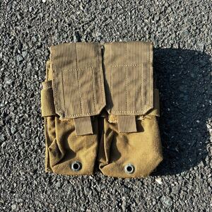 { the US armed forces discharge goods } the truth thing eagle magazine pouch MP2-M4 / 2-MS-COY